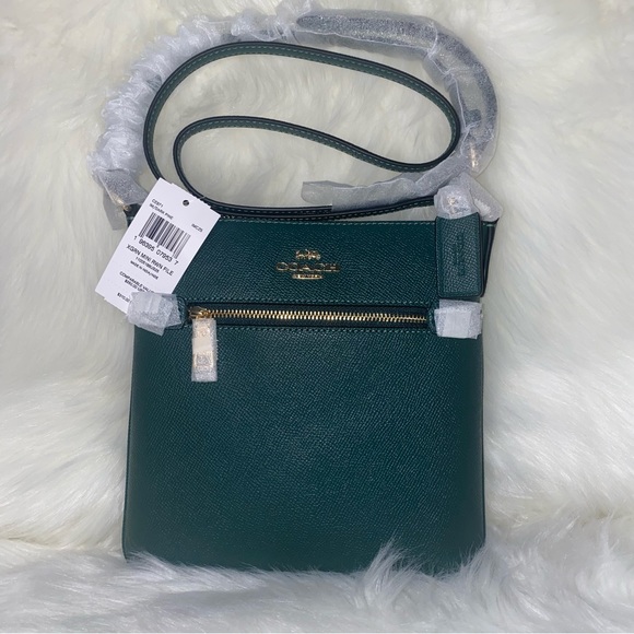 Coach leather crossbody mini purse New - Picture 2 of 10